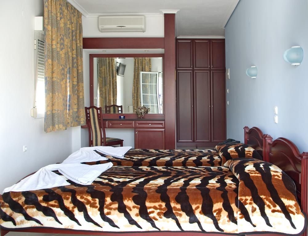 Hotel Chronis Paralía Extérieur photo