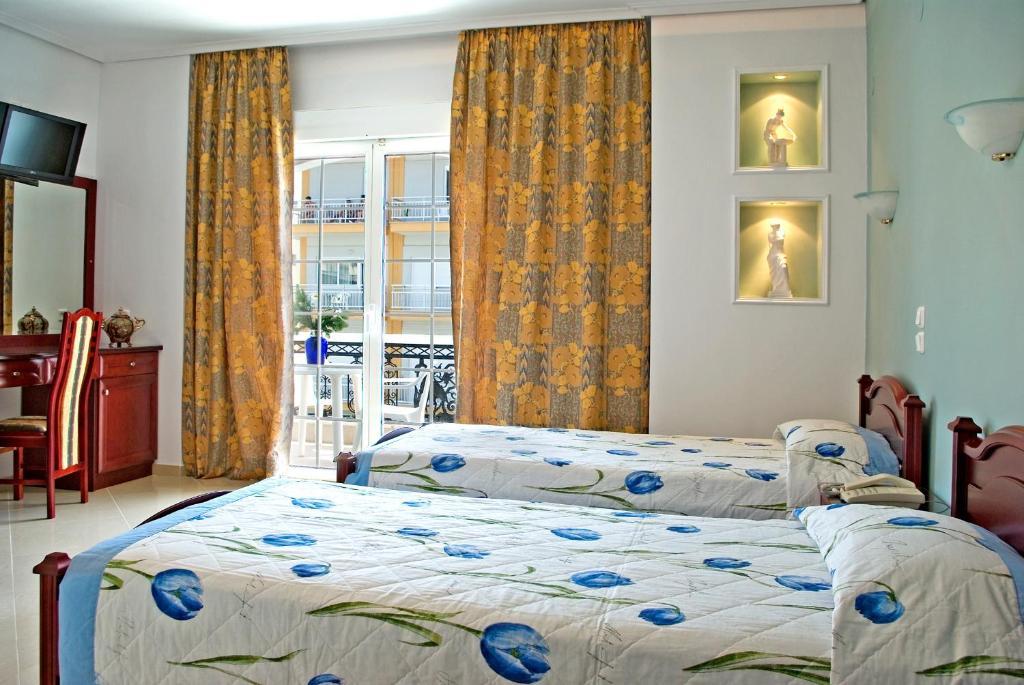 Hotel Chronis Paralía Extérieur photo